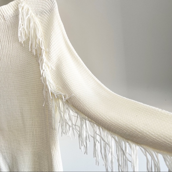 New Medium Cream Fringe Sweater - Picture 3 of 4